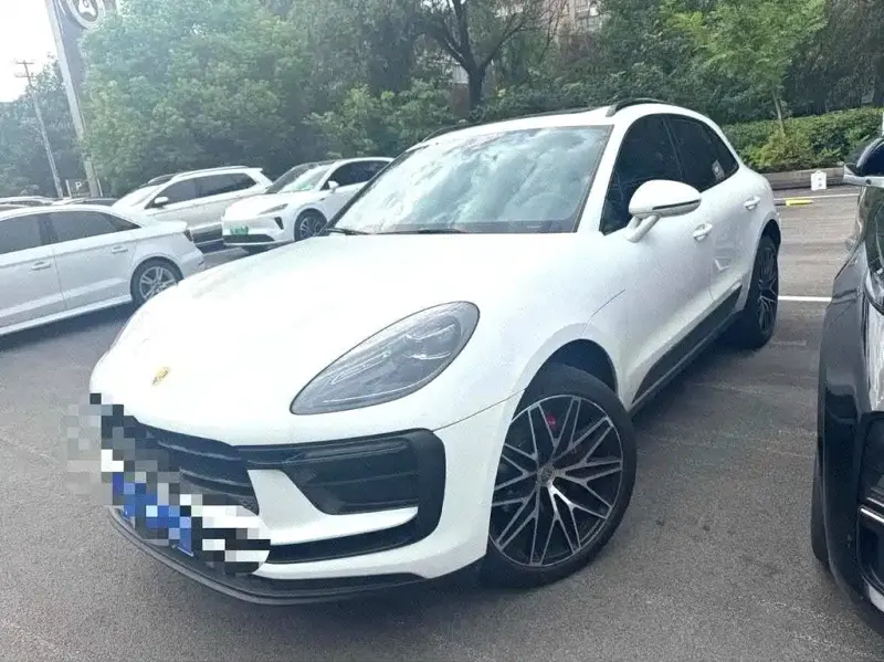 Porsche Macan, 2023