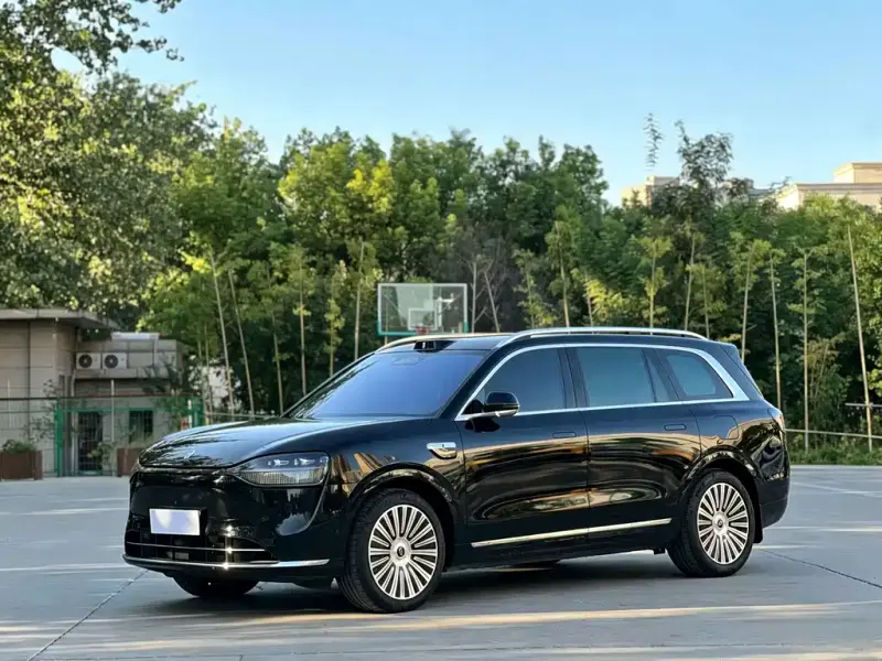 AITO M9, 2025