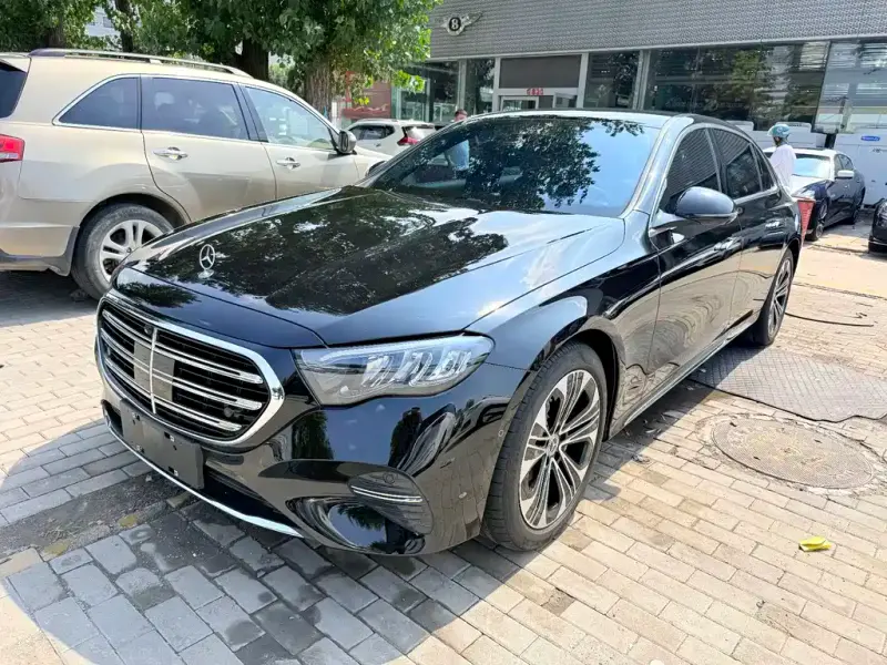 Mercedes-Benz E-Class, 2025
