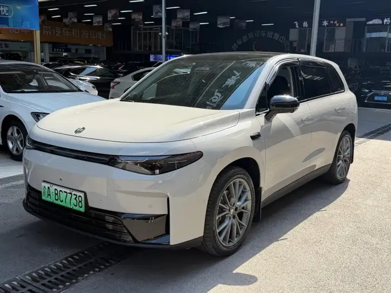 Leapmotor C10, 2025