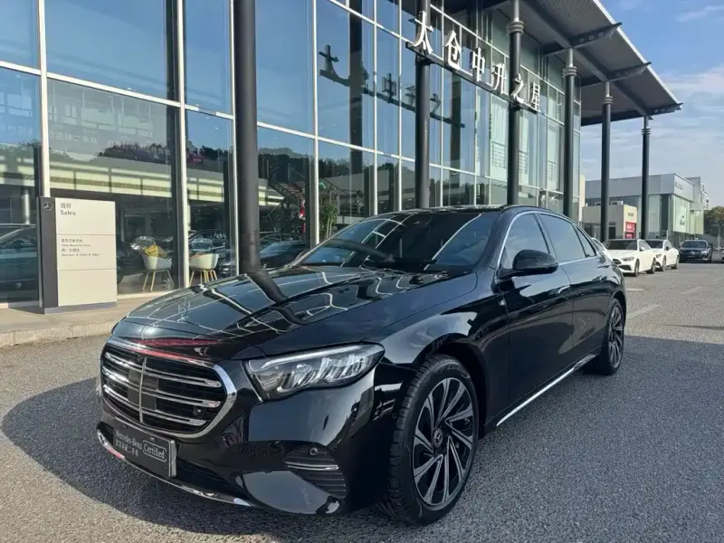 Mercedes-Benz E-Class, 2025