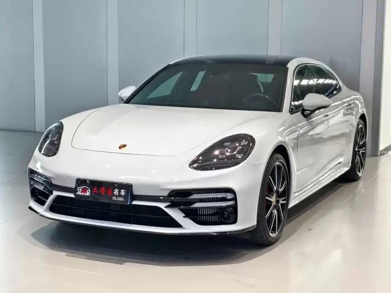 Porsche Panamera, 2020