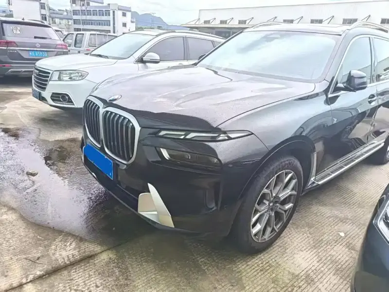 BMW X7, 2024