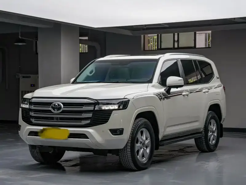 Toyota Land Cruiser, 2024