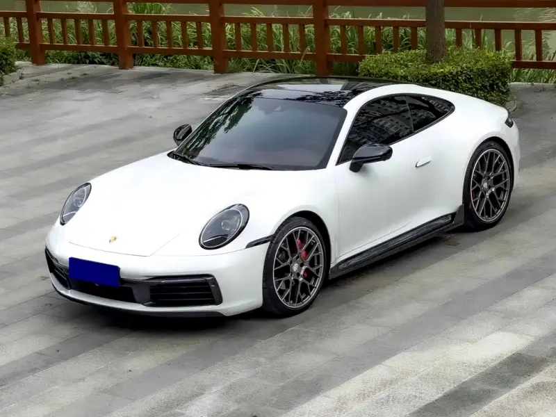Porsche 911, 2021
