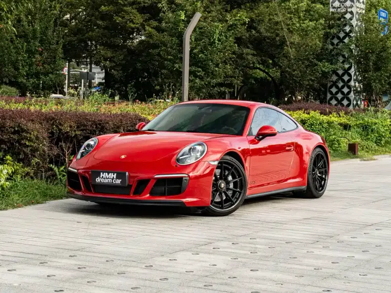 Porsche 911, 2018