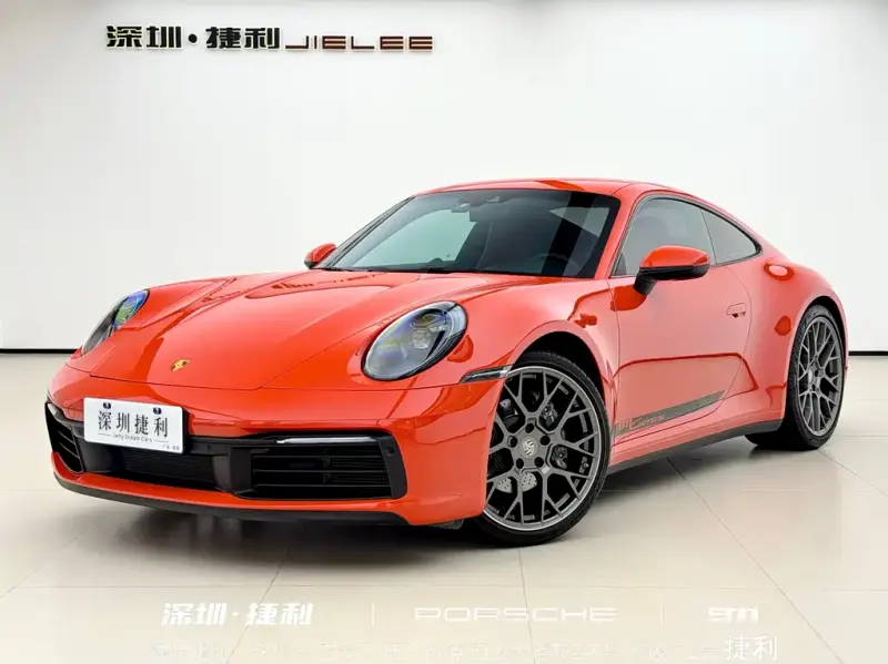 Porsche 911, 2021