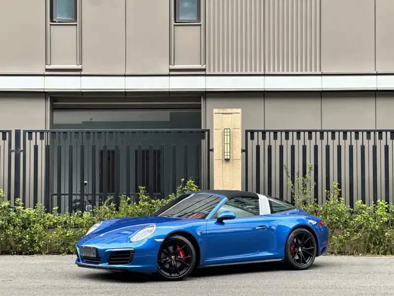 Porsche 911, 2018