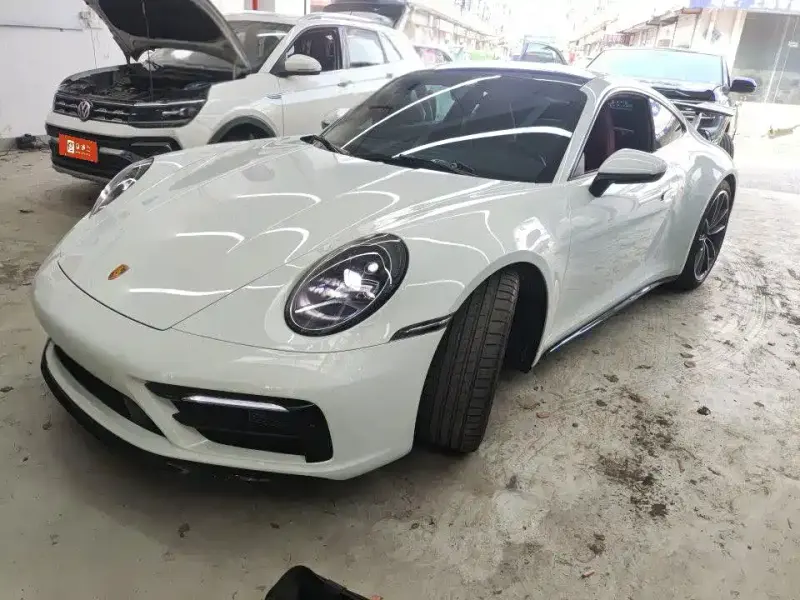 Porsche 911, 2023