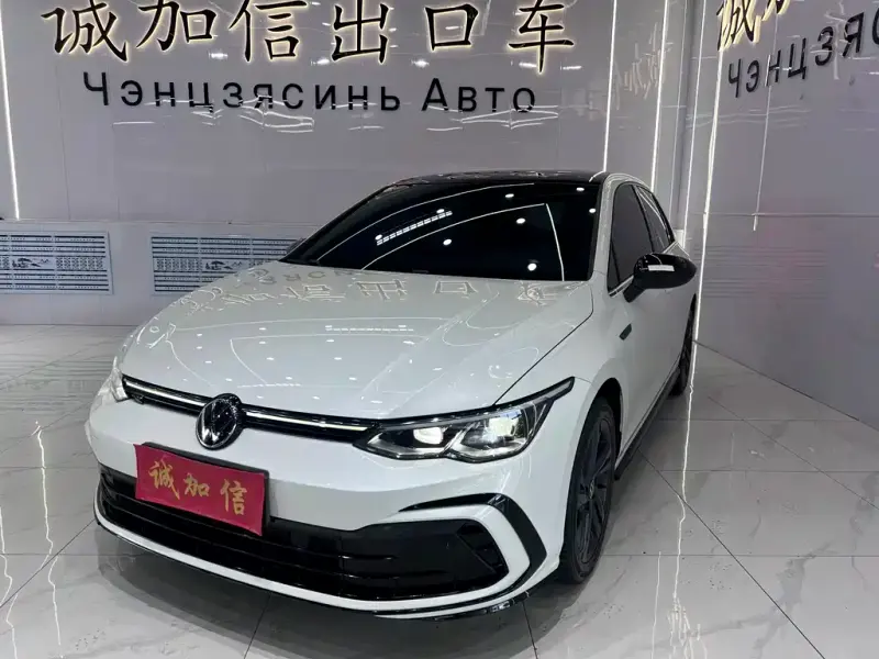 Volkswagen Golf, 2023