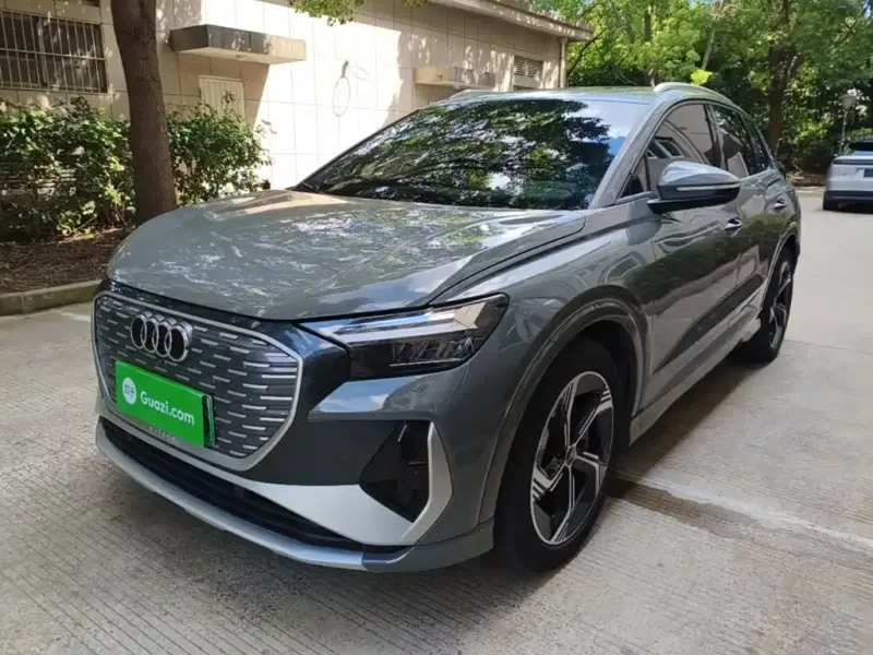 Audi Q4 e-tron, 2024