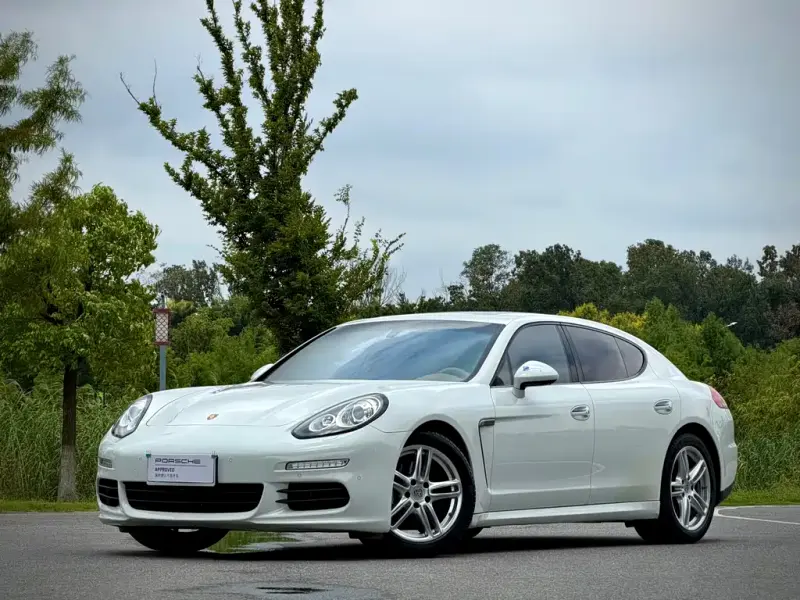 Porsche Panamera, 2014
