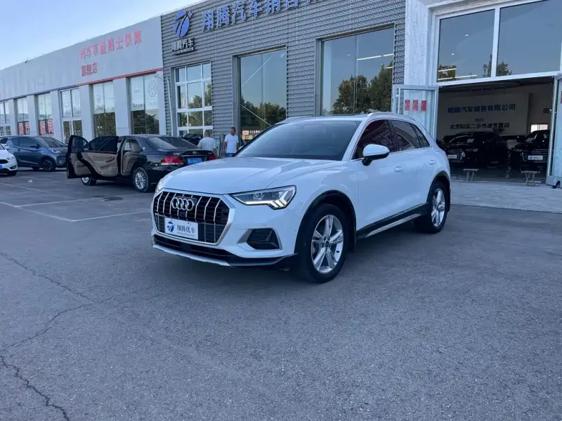 Audi Q3, 2022
