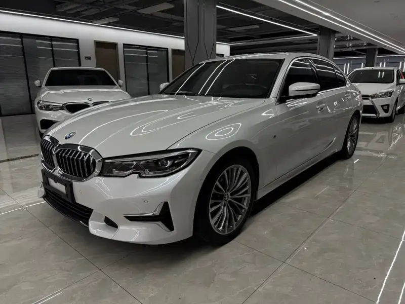 BMW 3 Series, 2019