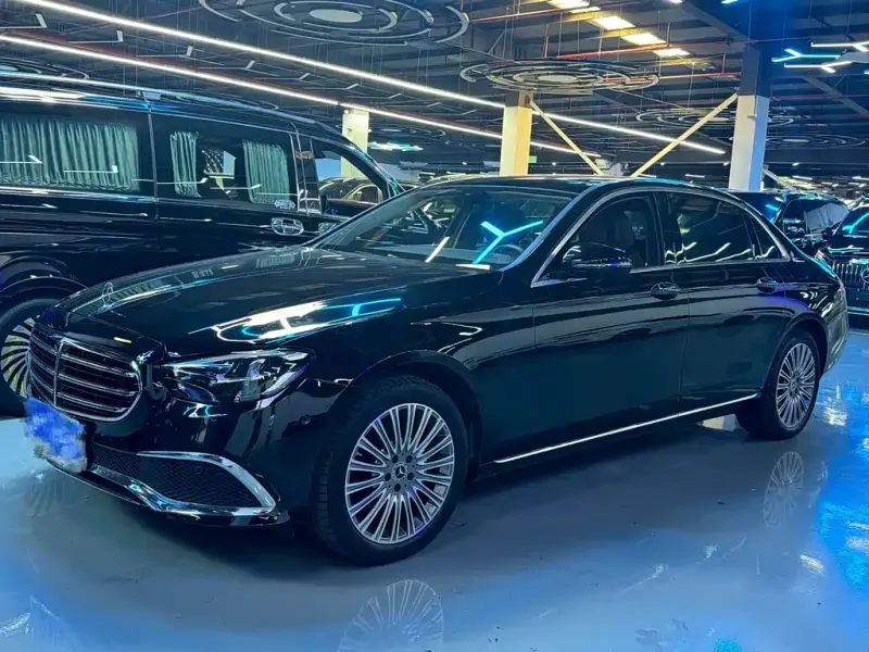 Mercedes-Benz E-Class, 2023