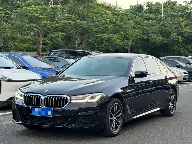 BMW 5 Series, 2023
