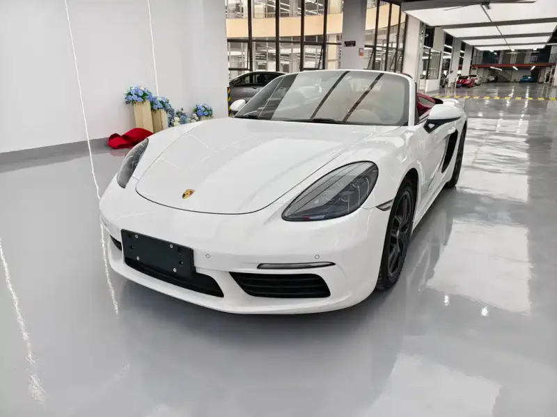 Porsche 718, 2017