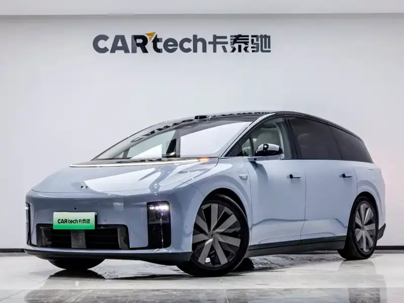 Li Auto Li i8, 2025