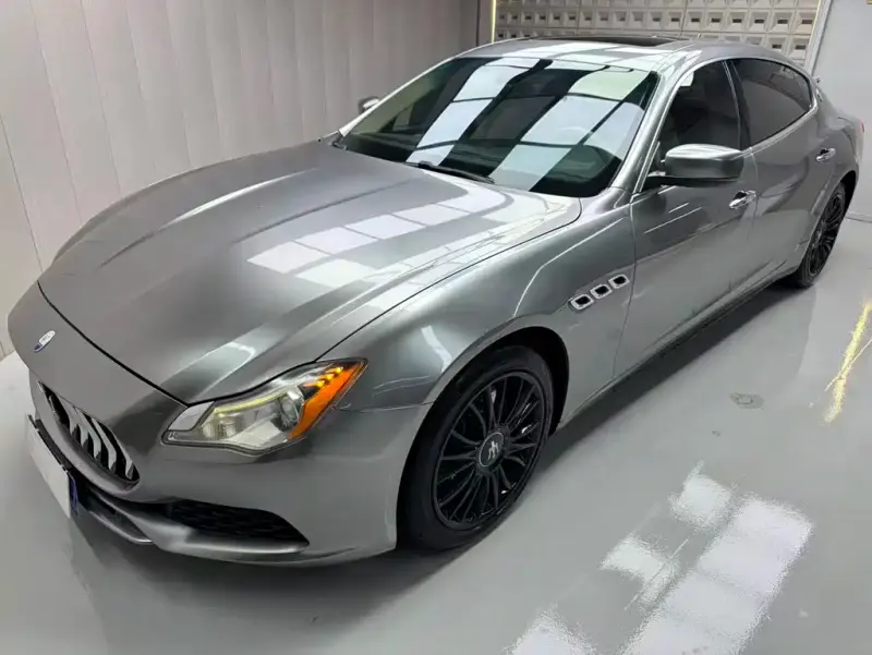 Maserati Quattroporte, 2013 — фото 1