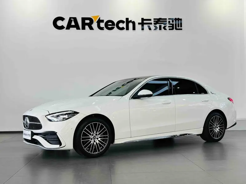 Mercedes-Benz C-Class, 2024