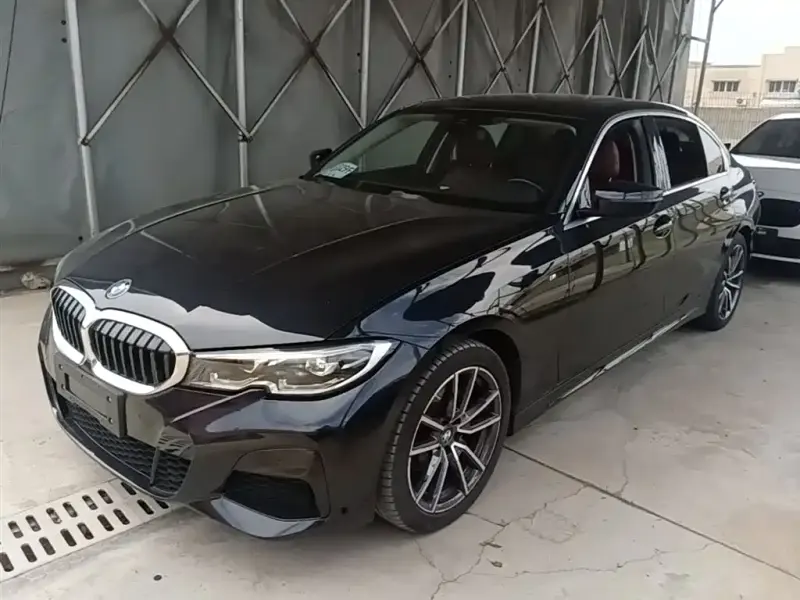 BMW 3 Series, 2022