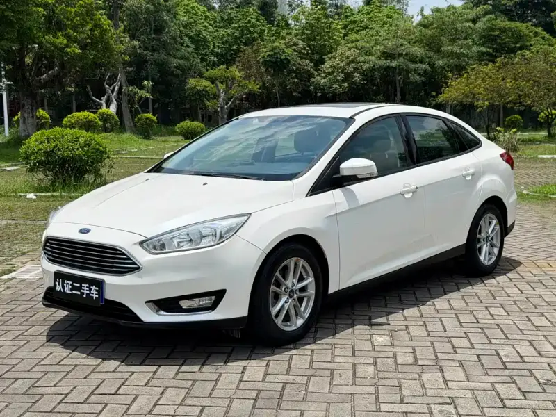 Ford Focus, 2015