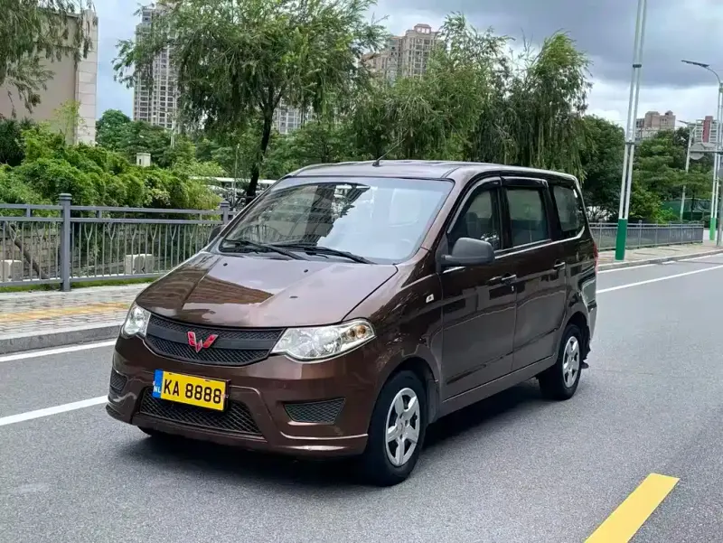 Wuling Hongguang, 2017