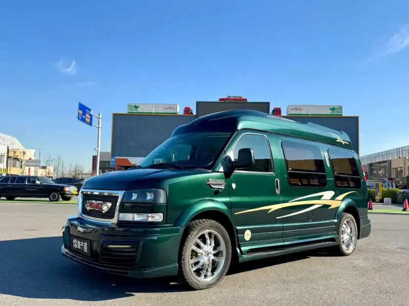GMC Savana, 2020