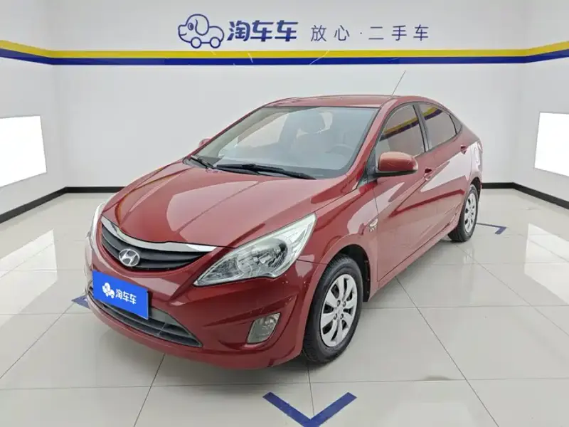 Hyundai Verna, 2013