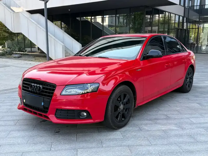 Audi A4L, 2011