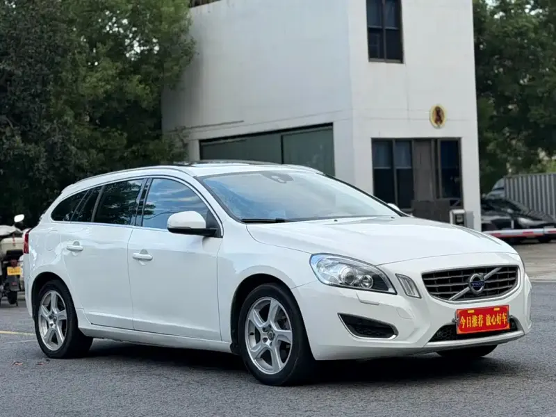 Volvo V60, 2013