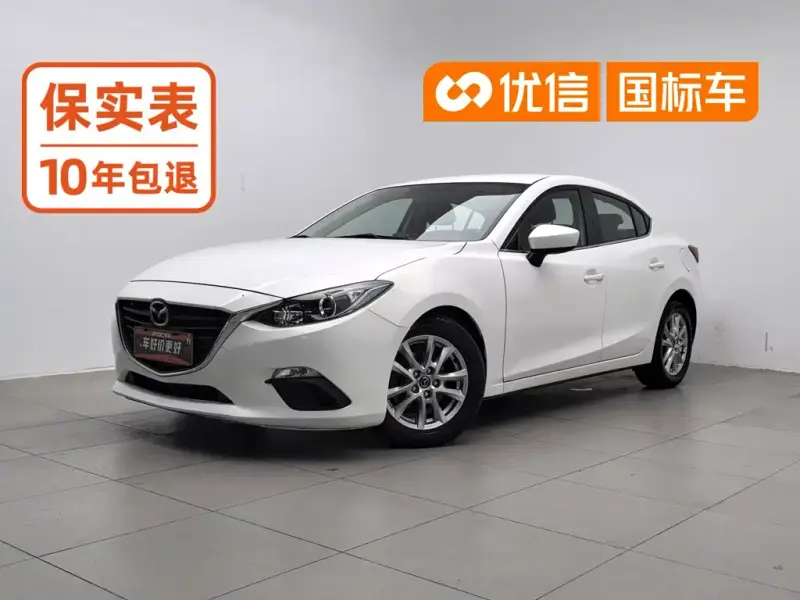 Mazda 3 Axela, 2015