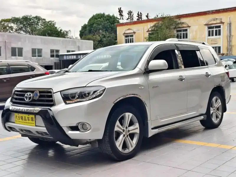 Toyota Highlander, 2010