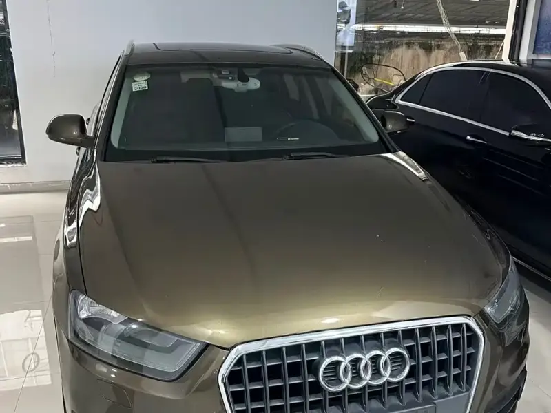 Audi Q3, 2013