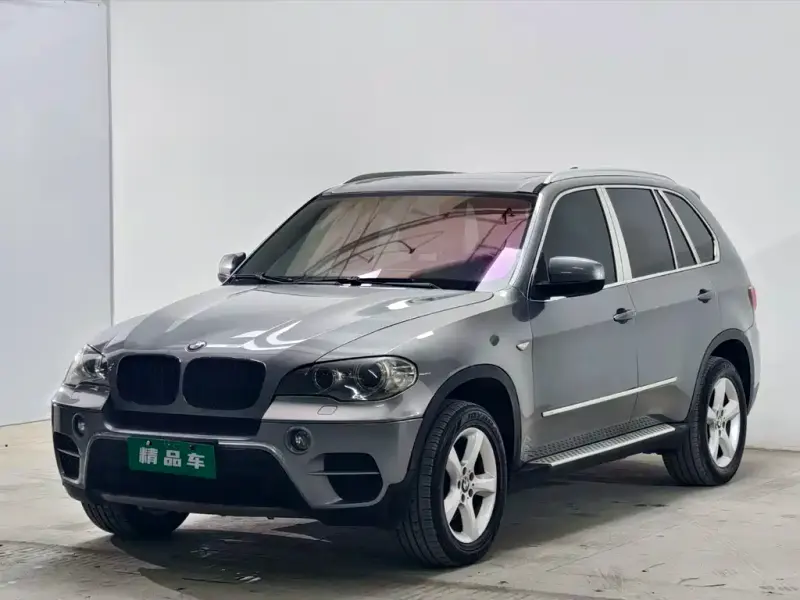 BMW X5 (Import), 2011