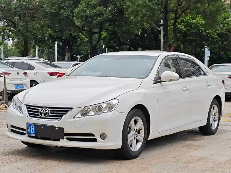 Toyota Reiz, 2013
