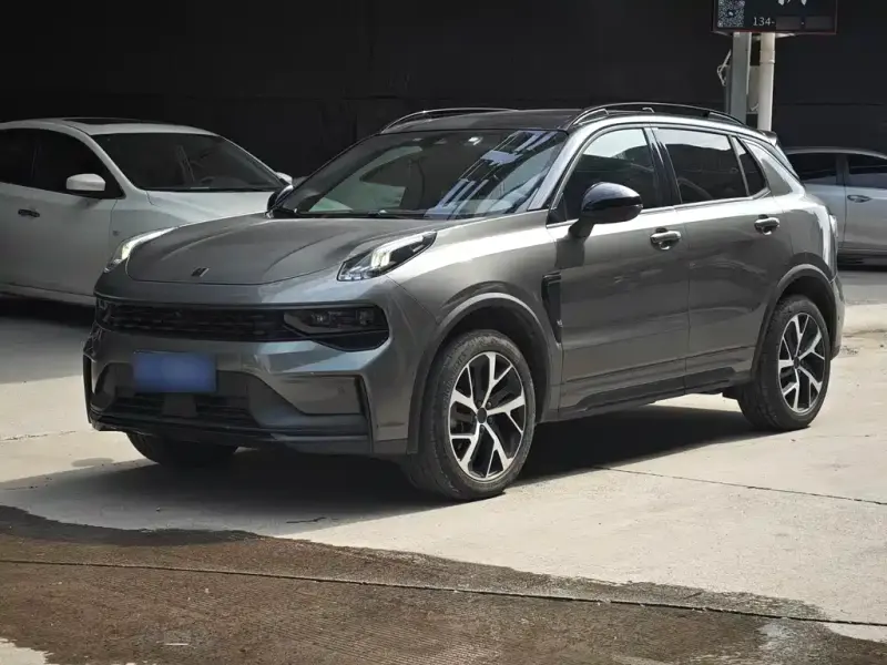 Lynk & Co 01, 2020