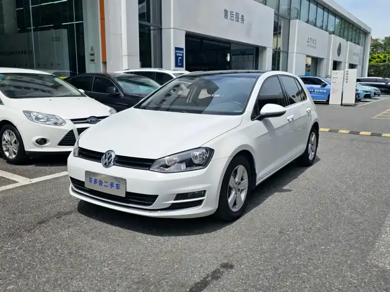 Volkswagen Golf, 2014