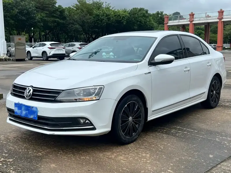 Volkswagen Sagitar, 2017
