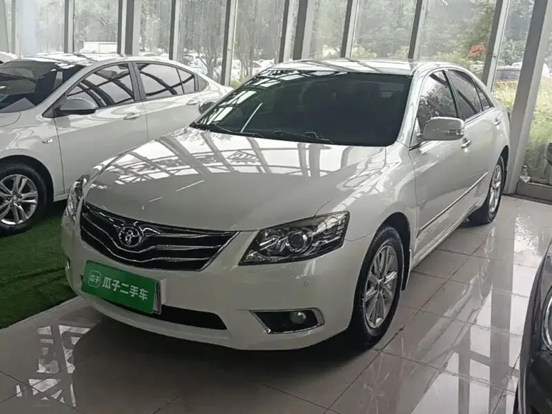 Toyota Camry, 2015