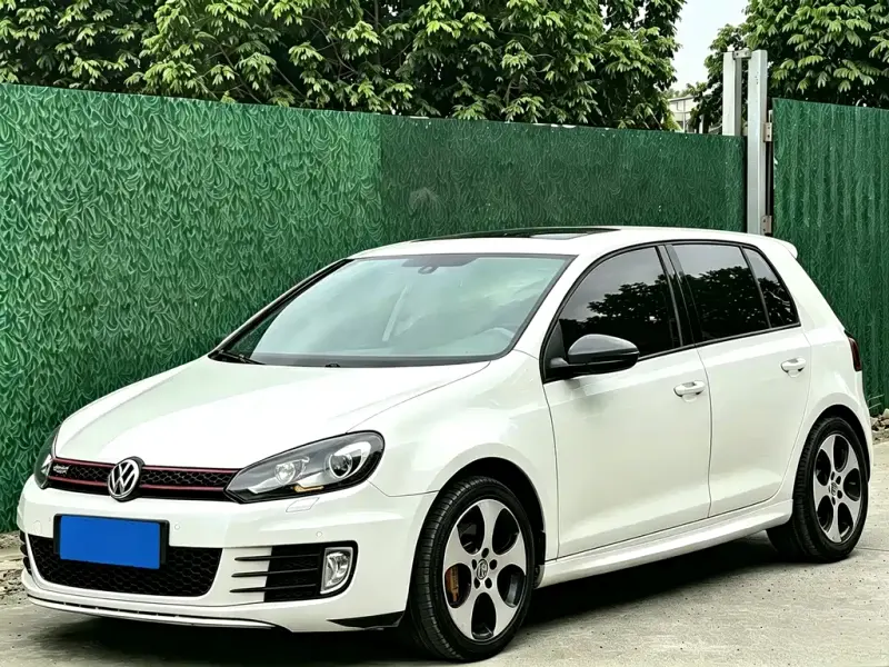 Volkswagen Golf GTI, 2014