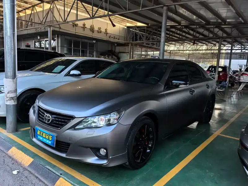 Toyota Reiz, 2013