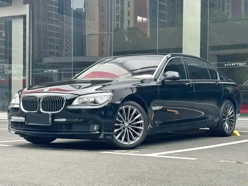 BMW 7 Series, 2011
