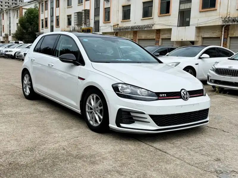 Volkswagen Golf, 2019