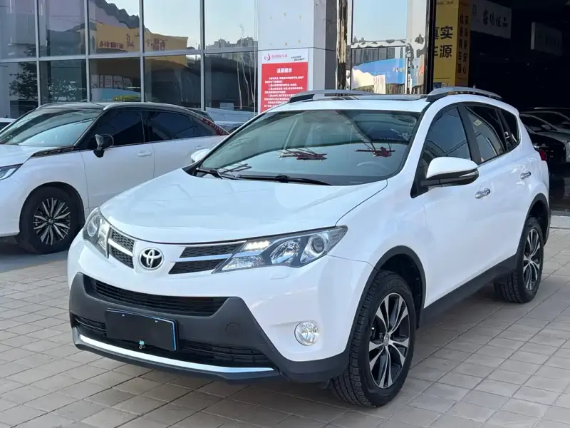 Toyota RAV4, 2014