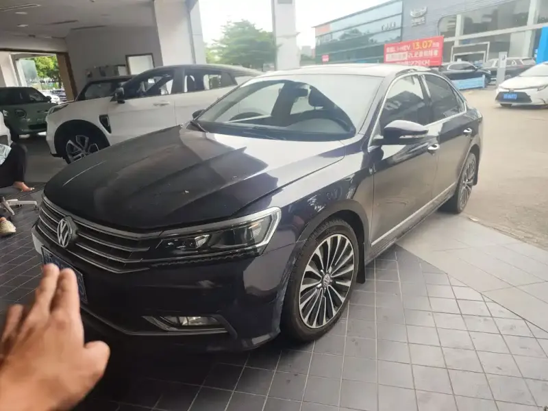 Volkswagen Passat, 2017