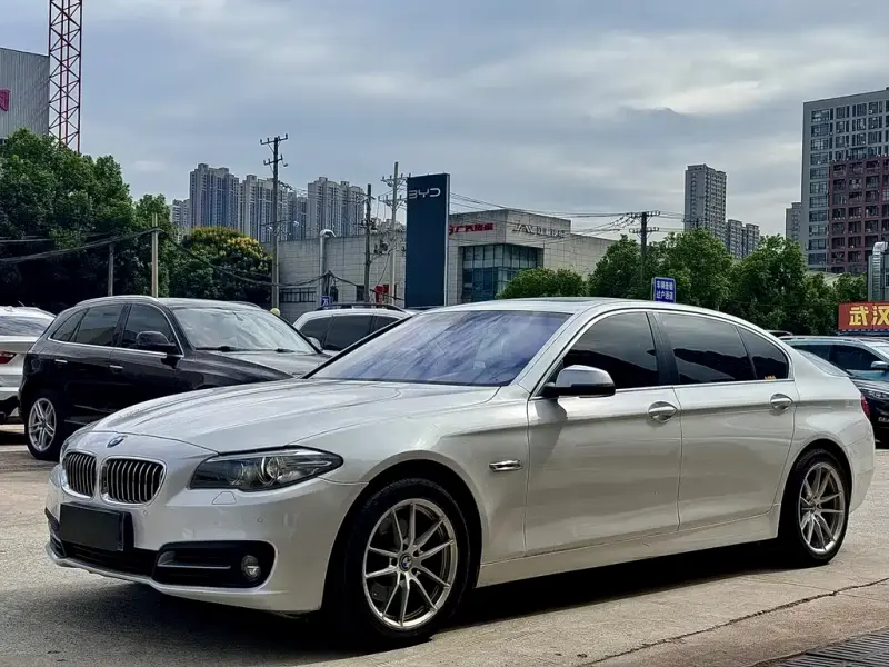 BMW 5 Series, 2015