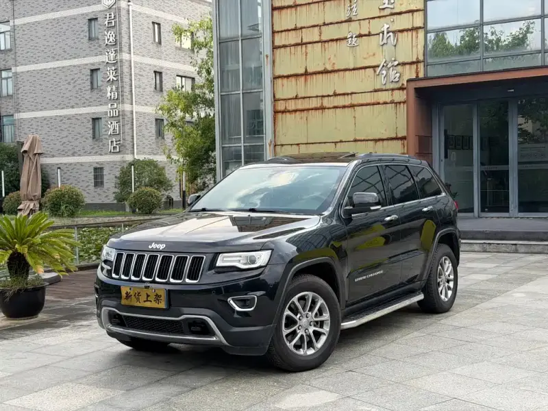 Jeep Grand Cherokee (Import), 2014