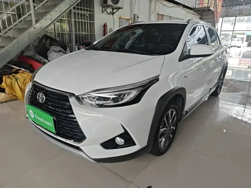 Toyota Yaris L, 2022
