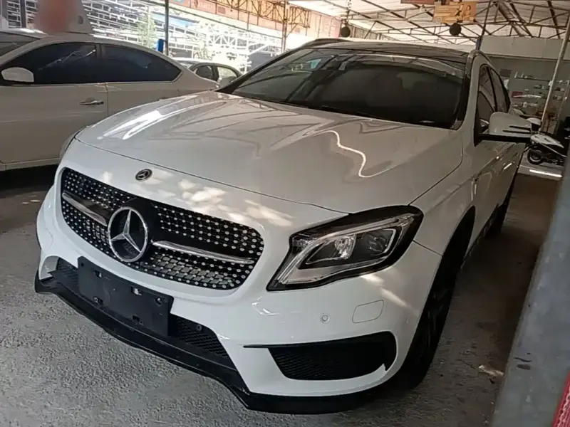 Mercedes-Benz GLA, 2017